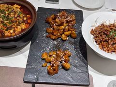 -皇城根·鲁菜济南菜·吊炉烤鸭·炒鸡鱼头(济南旗舰店)