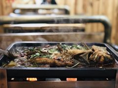 -老东镇啤酒屋海鲜加工·蒸汽海鲜·海鲜烧烤(台东店)