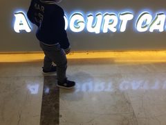 -一只酸奶牛(百联南岸上海城店)
