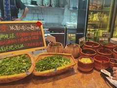 -云阿蛮云南生烫牛肉米线(奉贤路店)