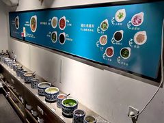 -尚尚仙·酸汤猪手·猪肚鸡火锅(华联万柳购物中心店)