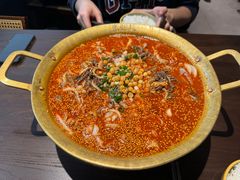 -张翻越·川渝冒菜·武汉黑鸭煲(城北万象城店)