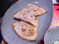 熔岩皮塔-HELLO MUSAE 拾光缪斯餐厅·纯正希腊风味(苏州中心店)