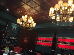 -铜锣湾·有麝自然香(渝北财富中心店)
