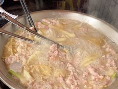 -老来福·非遗酸汤兔(凯旋路店)