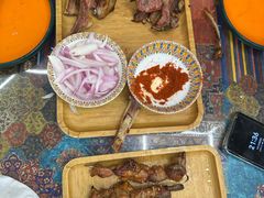 -乡村馕坑肉·烧烤·新疆菜·本地人更爱吃(阿勒泰首店)