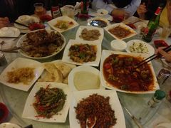 -维吾尔餐厅(宜山路店)