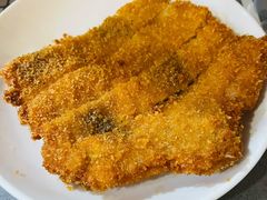 炸猪排-潘国仙耳光馄饨(黄家阙路店)