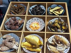 -野菌皇海景野生菌火锅(滨海大道店)