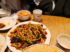 -張飛扒肉·龙江非遗(道外店)