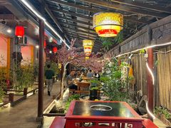 -三道苗苗鱼·美蛙黄辣丁(八里店)