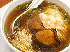 虾仁爆鱼面-老西白点心店