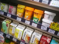 -全家便利店(申江路站店)