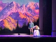 -交通银行前滩31演艺中心