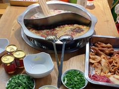 -李记称盘牛杂串串(广厦店)