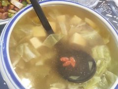 -八两八金·莱芜特色炒鸡(市南漳浦路店)