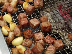 雪花肉粒-肉甲韩国木炭烤肉(新壹街1店)