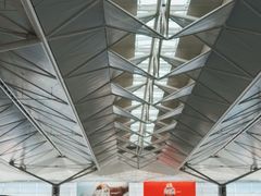 -中部国际机场