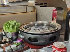 -围炉肉舍•炭烤活鳗•丹东海鲜烤肉(步行街店)