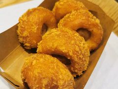 墨鱼香肠多拿-巴黎贝甜(来福士店)