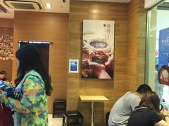 等位区-鲜芋仙(宝地广场店)