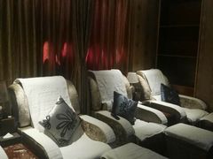 -静 泰养生(黄金城道店)