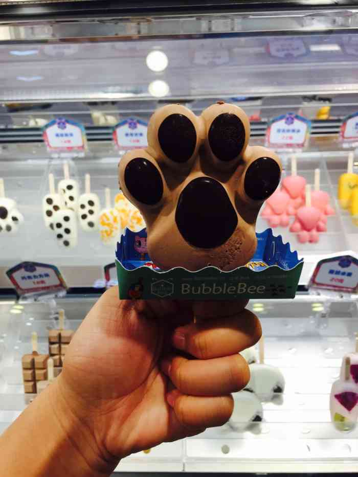bubble bee(梅溪新天地店)-"在梅溪步步高的负一楼,路过时被冰淇淋的