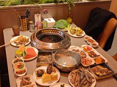 -黑金·寻焰自助百汇·烤肉·火锅(中街店)