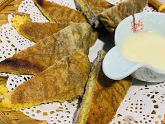 青稞饼-桥边小楼·手工云南菜·古城观景小楼