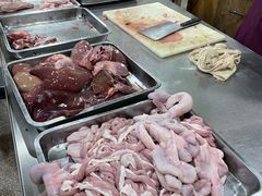 -标记美食新鲜猪杂(兴南大道店)