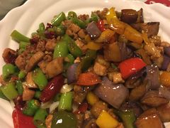 茄子肉丁小公鸡双拼拌面-文三里屯面馆(三里屯店)