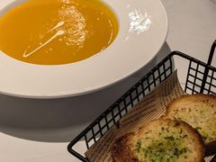 南瓜奶油汤-IL Forno 意坊·意大利餐厅(温州万象城店)