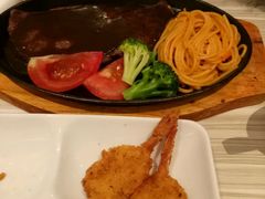 -必胜客(武汉欢乐谷店)