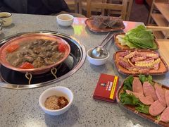 -阿婆情腊排骨火锅(忠义店)