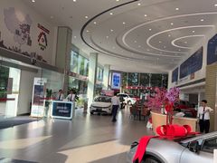 -上海和裕一汽丰田4S店(七宝店)