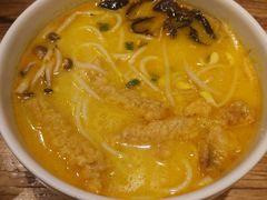云南过桥米线-云海肴·汽锅鸡·云南菜(领展购物广场·中关村店)