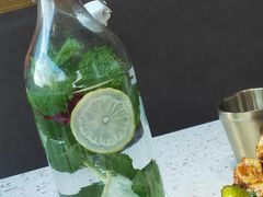 -老佛爷铜炉蛙锅(挂绿店)