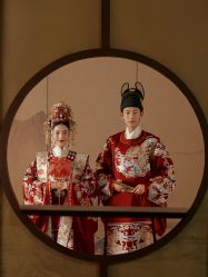 -至臻微拉婚纱摄影