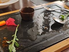 -卡普里披萨·牛扒·下午茶