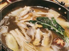 -大和食乐·鲜和牛酸汤火锅(环宇荟店)