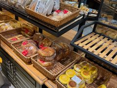 -佳美西饼放心示范商店(泰悦公寓店)