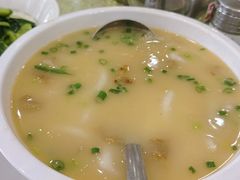 -鹏城人家海鲜酒家·23年老字号(较场尾店)