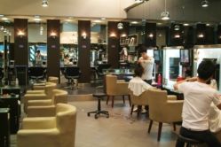 1248754032[1]-马威斯HAIR IN SALON