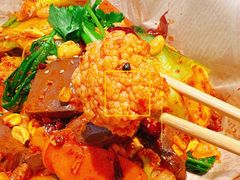 -红渡小香·牛肉麻辣香锅(车站南路店)