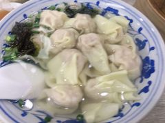小馄饨-新丰小吃(中山中路分店)