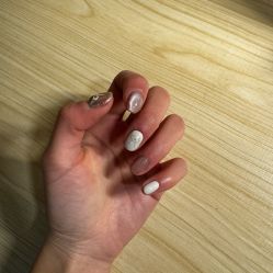 -甲壳虫美甲美睫·美肤