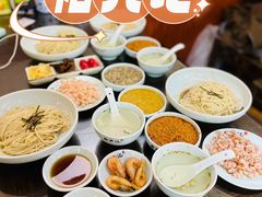 -裕兴记•蟹黄面馆(人民广场店)