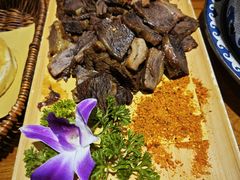 -蒙艾里民族传统菜蒙餐