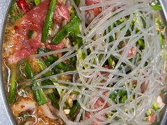 牛肉八带鱼饼土豪锅-京玉菲饭店(李村店)