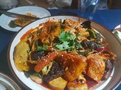 -伊带伊路新疆美食府(呼家楼店)